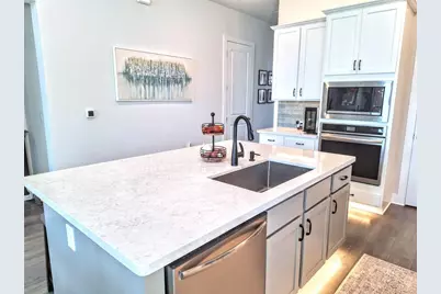 17405 Hattie Trace, Austin, TX 78738 - Photo 11