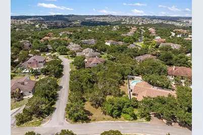 402 Malabar Street, Lakeway, TX 78734 - Photo 11