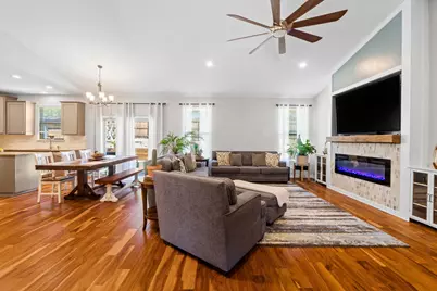 3905 Clinton Lane, Lago Vista, TX 78645 - Photo 3