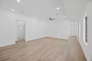 305 Bendecido Loop, Elgin, TX 78621 - Photo 23