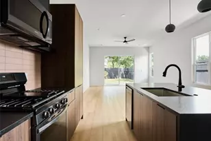 412 Hackberry Ln, Austin, TX 78753 - Photo 13