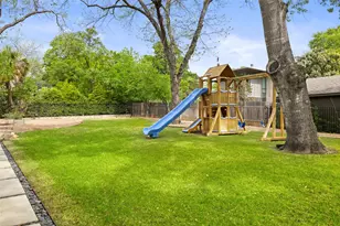 2308 Bridle Path, Austin, TX 78703 - Photo 31
