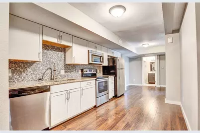 7204 Twin Crest Drive #101, Austin, TX 78752 - Photo 3