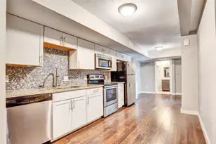 7204 Twin Crest Dr, Austin, TX 78752 - Photo 3