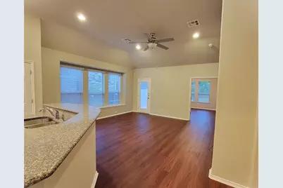 537 Peregrine Way, Leander, TX 78641 - Photo 7