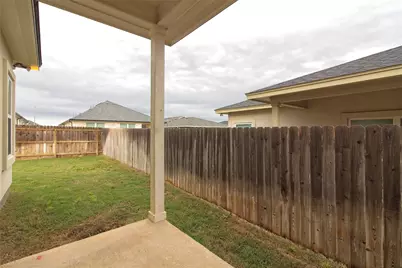 473 Cr 306 #B, Jarrell, TX 76537 - Photo 31