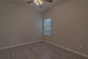 473 Cr 306, Jarrell, TX 76537 - Photo 9