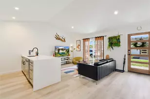 1219 Hollow Creek Dr, Austin, TX 78704 - Photo 3