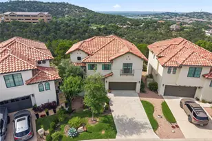 211 Honey Creek Ct, Lakeway, TX 78738 - Photo 1