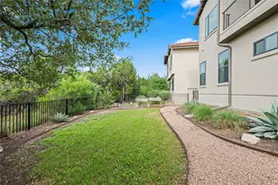 211 Honey Creek Ct, Austin, TX 78738 - Photo 27