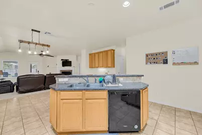 5705 Tumbled Stone Drive, Killeen, TX 76542 - Photo 9