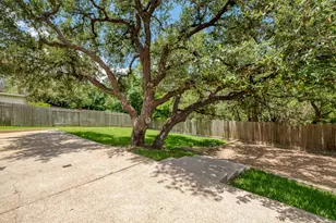 8311 Lofty Ln, Round Rock, TX 78681 - Photo 33