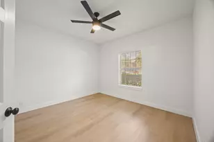 2322 Loquat Ln, Round Rock, TX 78664 - Photo 31