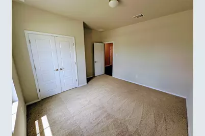 301 Chesterfield Drive, Kyle, TX 78640 - Photo 15