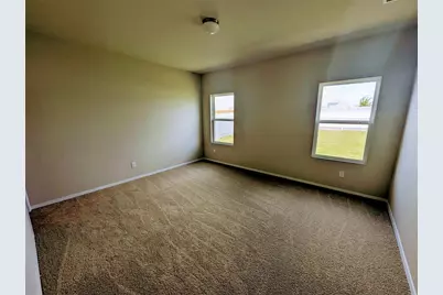 301 Chesterfield Drive, Kyle, TX 78640 - Photo 9