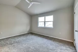 7312 E Ben White Blvd, Austin, TX 78741 - Photo 21