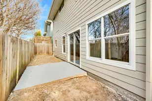 7312 E Ben White Blvd, Austin, TX 78741 - Photo 25