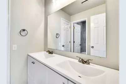 7312 E Ben White Boulevard #6, Austin, TX 78741 - Photo 17
