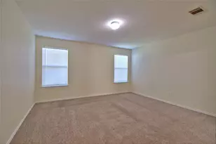 106 Phillips St, Hutto, TX 78634 - Photo 23