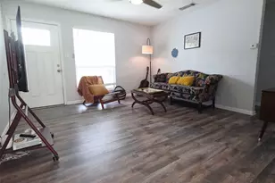4407 Dovewood Dr, Austin, TX 78744 - Photo 5