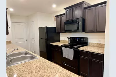 1421 Breanna Lane, Kyle, TX 78640 - Photo 7