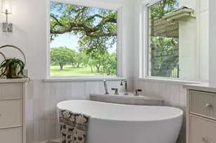 50 Tiburon Dr, The Hills, TX 78738 - Photo 21