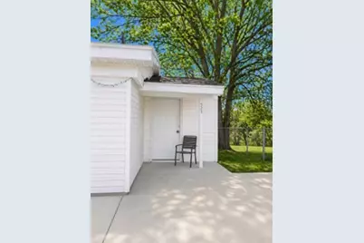 523 Lenora Drive #A&B, Taylor, TX 76574 - Photo 5