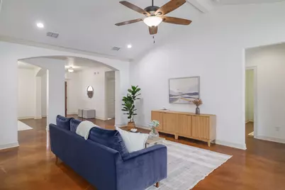 102 N Meadowlark Street, Lakeway, TX 78734 - Photo 9