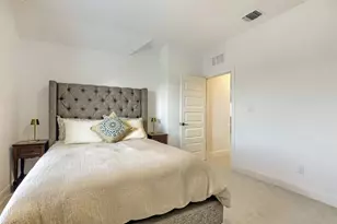 237 Redonda Dr, Liberty Hill, TX 78642 - Photo 33