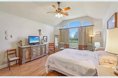 1525 Fm 1704, Elgin, TX 78621 - Photo 15