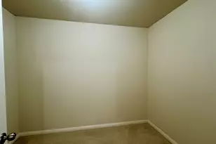 1012 Mark O'Meara Cove, Round Rock, TX 78664 - Photo 25