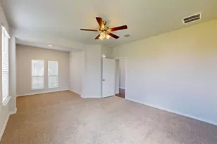 237 Dora Dr, Killeen, TX 76542 - Photo 11
