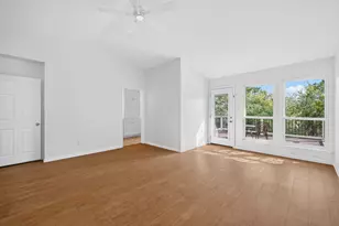 1317 Wilson Heights Dr, Austin, TX 78746 - Photo 15