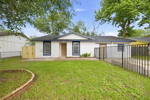 4502 Turnstone Dr, Austin, TX 78744 - Photo 1