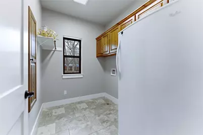 203 Champions (Two Homes) Boulevard #B, La Vernia, TX 78121 - Photo 15