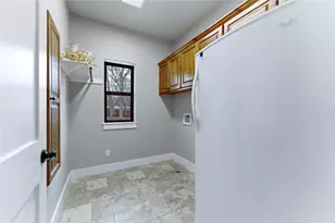 203 Champions Blvd, La Vernia, TX 78121 - Photo 15