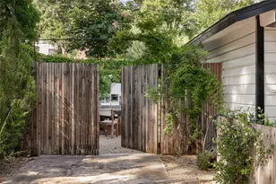 2007 Haskell St, Austin, TX 78702 - Photo 21