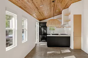 2007 Haskell St, Austin, TX 78702 - Photo 7