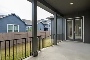 7409 Boyd Hvn Dr, Austin, TX 78744 - Photo 23