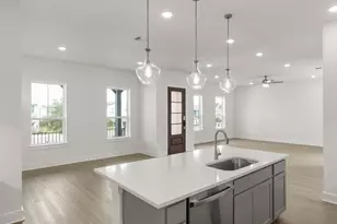 7409 Boyd Hvn Dr, Austin, TX 78744 - Photo 7