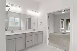 7409 Boyd Hvn Dr, Austin, TX 78744 - Photo 21