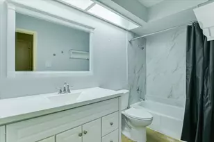 4711 Spicewood Springs Rd, Austin, TX 78759 - Photo 9