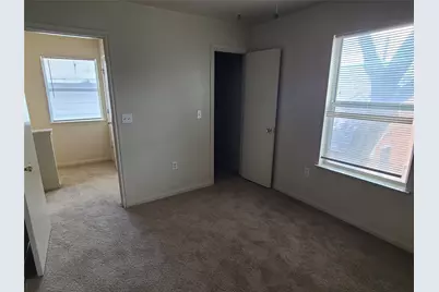 7002 Bennett Avenue, Austin, TX 78752 - Photo 21