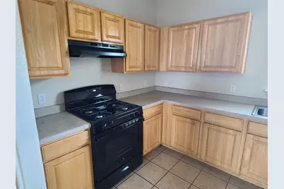 7002 Bennett Avenue, Austin, TX 78752 - Photo 9