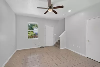 7002 Bennett Avenue, Austin, TX 78752 - Photo 9