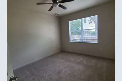 7002 Bennett Avenue, Austin, TX 78752 - Photo 13