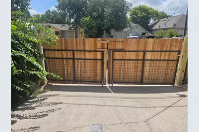 7002 Bennett Avenue, Austin, TX 78752 - Photo 19