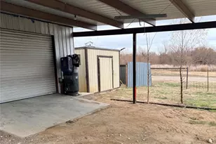 151 Co Rd 311, Rockdale, TX 76567 - Photo 23