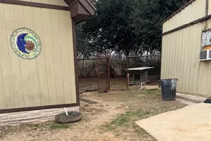 151 Co Rd 311, Rockdale, TX 76567 - Photo 25