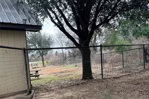 151 Co Rd 311, Rockdale, TX 76567 - Photo 9